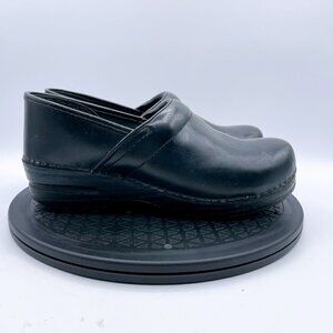 Dansko clogs black Womens size 41 or US 10.5 - 11